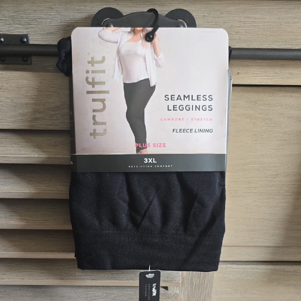 TruFit Black Seamless Leggings Plus Size 💜